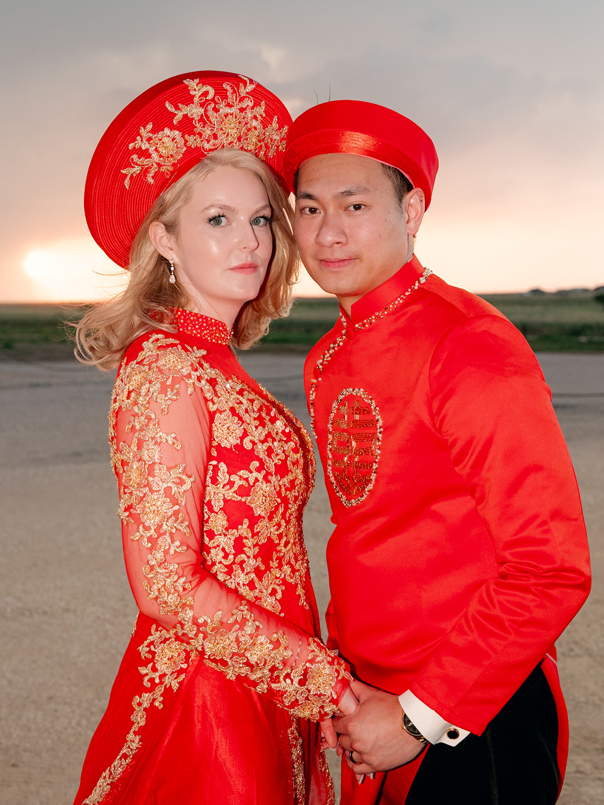 Lubbock wedding with Bride and Groom in traditional Vietnamese attire